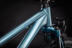 Cube Acid 240 Allroad Kids Bike (2022) -Deutschland Fahrradzubehör Verkaufs-Shop Cube Acid 240 Allroad Kids Bike 2022 Junior Bikes Arctic Blue Mint 2022 42350024 1