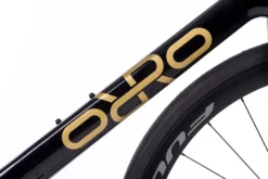 Orro Gold STC 105 Di2 R500DB Road Bike (2023) 9 Orro Gold STC 105 Di2 R500DB Road Bike (2023) -Deutschland Fahrradzubehör Verkaufs-Shop Orro Gold STC 105 Di2 R800DB Road Bike 05