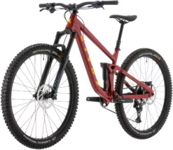 Vitus Mythique 29 AMP Mountain Bike -Deutschland Fahrradzubehör Verkaufs-Shop Vitus Mythique 29 AMP Mountain Bike 2023 Octane Red 05