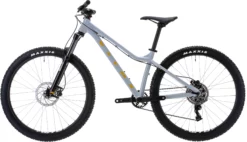 Vitus Nucleus 27 VRW Womens Mountain Bike -Deutschland Fahrradzubehör Verkaufs-Shop Vitus Nucleus 27 VRW Womens Mountain Bike 2022 Oryx Grey Yellow 04