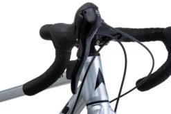 Vitus Razor Disc 24 Kids Road Bike -Deutschland Fahrradzubehör Verkaufs-Shop Vitus Razor Disc 24 Kids Road Bike 06