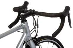 Vitus Razor Rennrad (2022, Claris) -Deutschland Fahrradzubehör Verkaufs-Shop Vitus Razor Road Bike Claris 05
