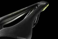 Selle Italia SLR Boost Superflow TDF Sattel -Deutschland Fahrradzubehör Verkaufs-Shop prod196552 Black Yellow NE 03 scaled